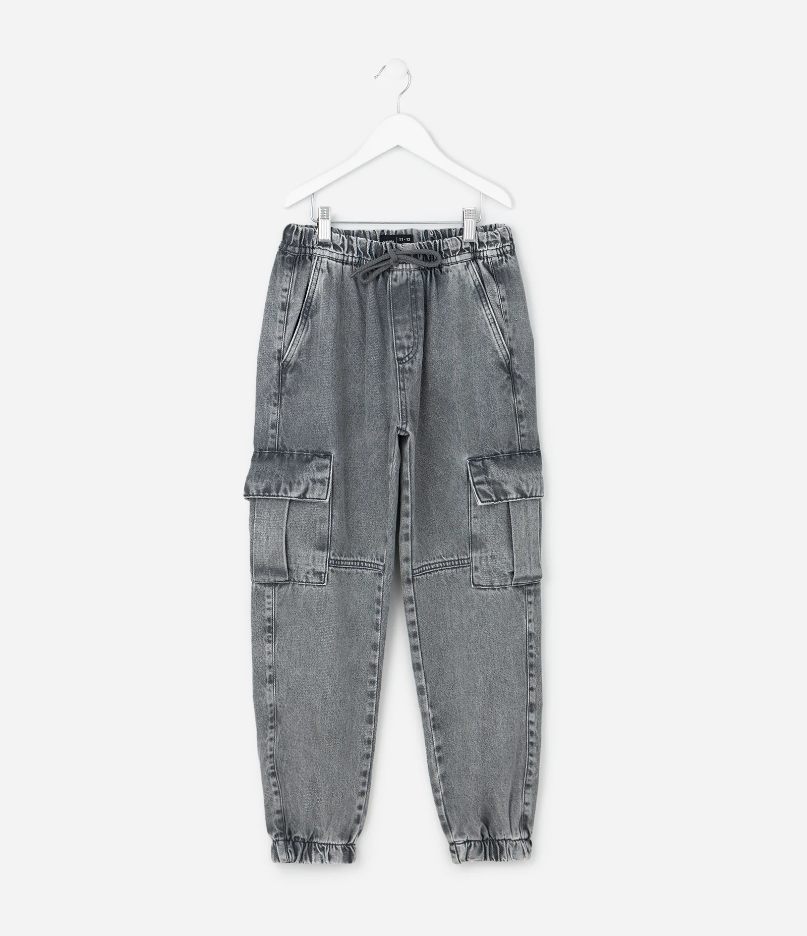 Calça Infantil Jogger em Jeans com Bolso Cargo – Tam 7 a 16 Anos Cinza 1
