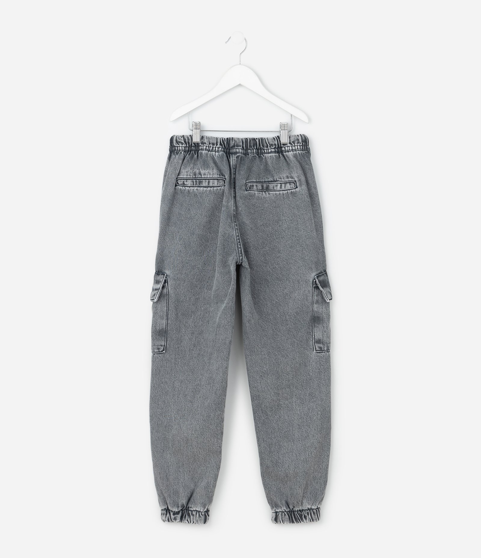 Calça Infantil Jogger em Jeans com Bolso Cargo – Tam 7 a 16 Anos Cinza 2