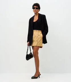 Short Saia em Sarja com Botões Estampados