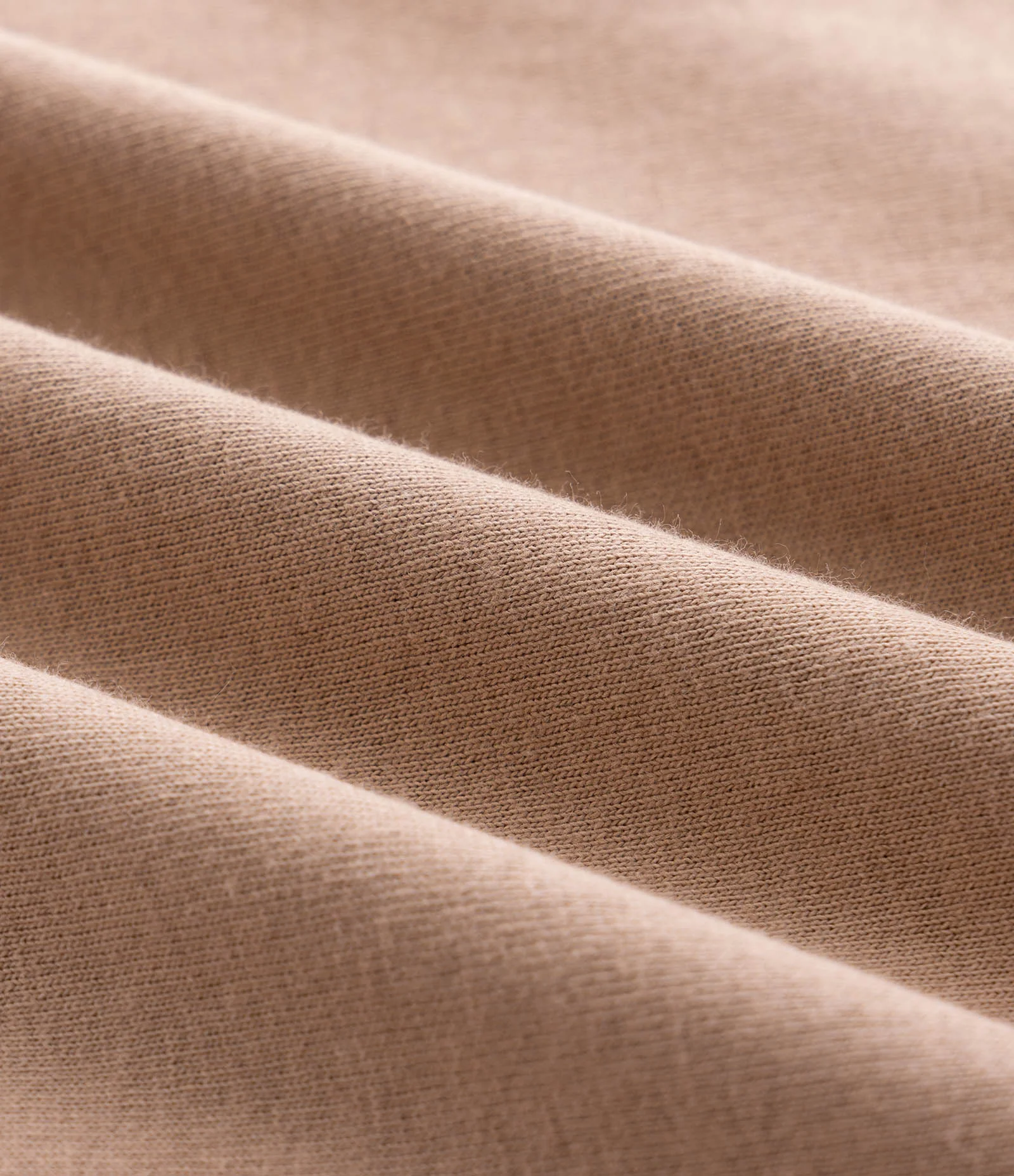 Regata Boxy em Algodão com Lettering Spirited Hour Bege 7