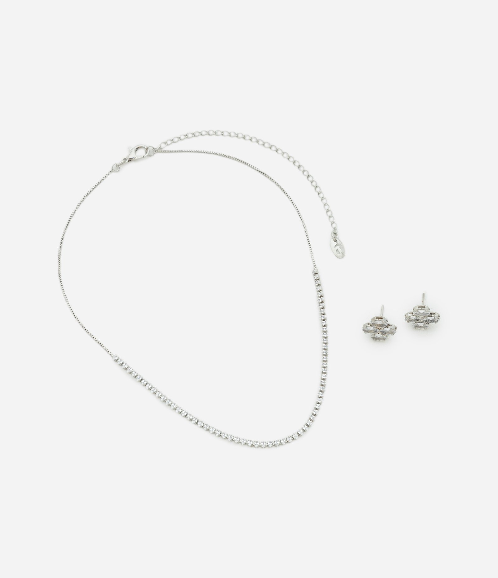 Conjunto de Colar Gargantilha e Brincos com Brilho Prata 2