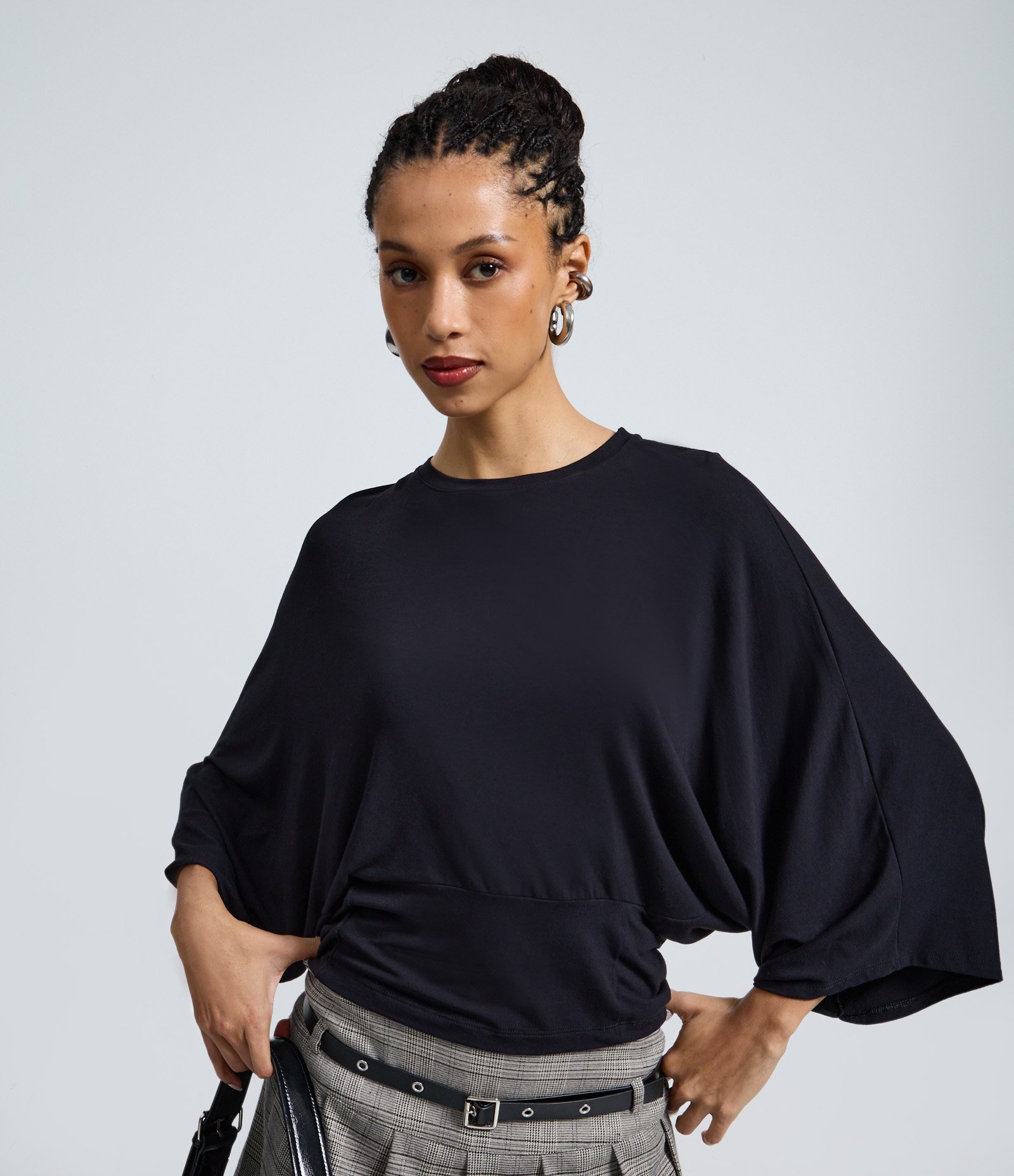 Blusa em Viscolycra com Manga Morcego Preto 1