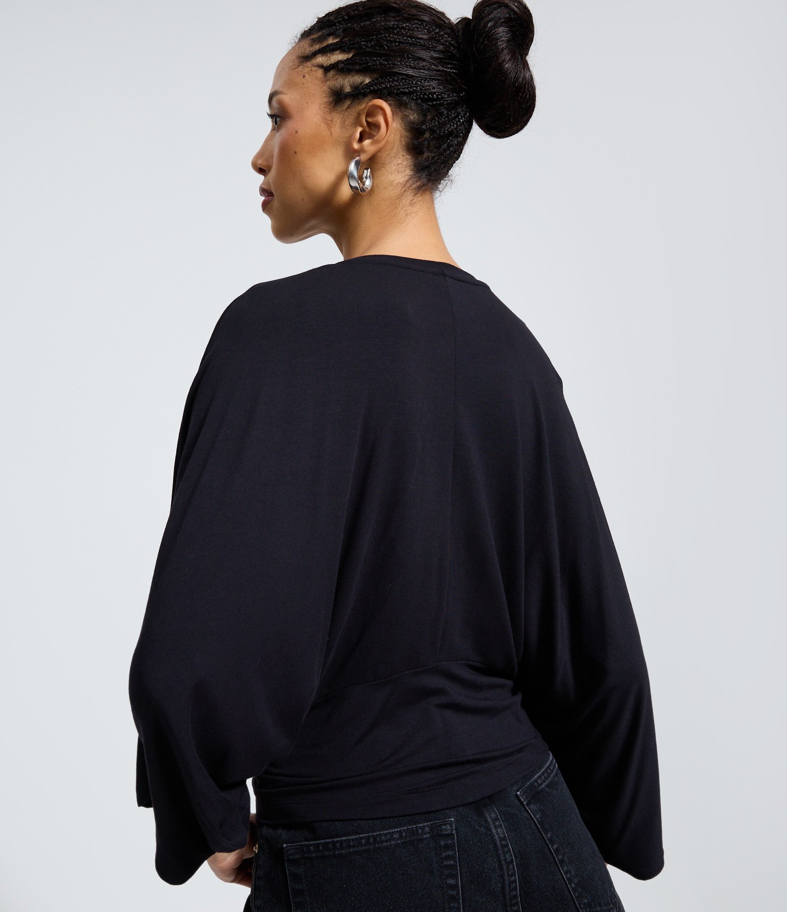 Blusa em Viscolycra com Manga Morcego Preto 4