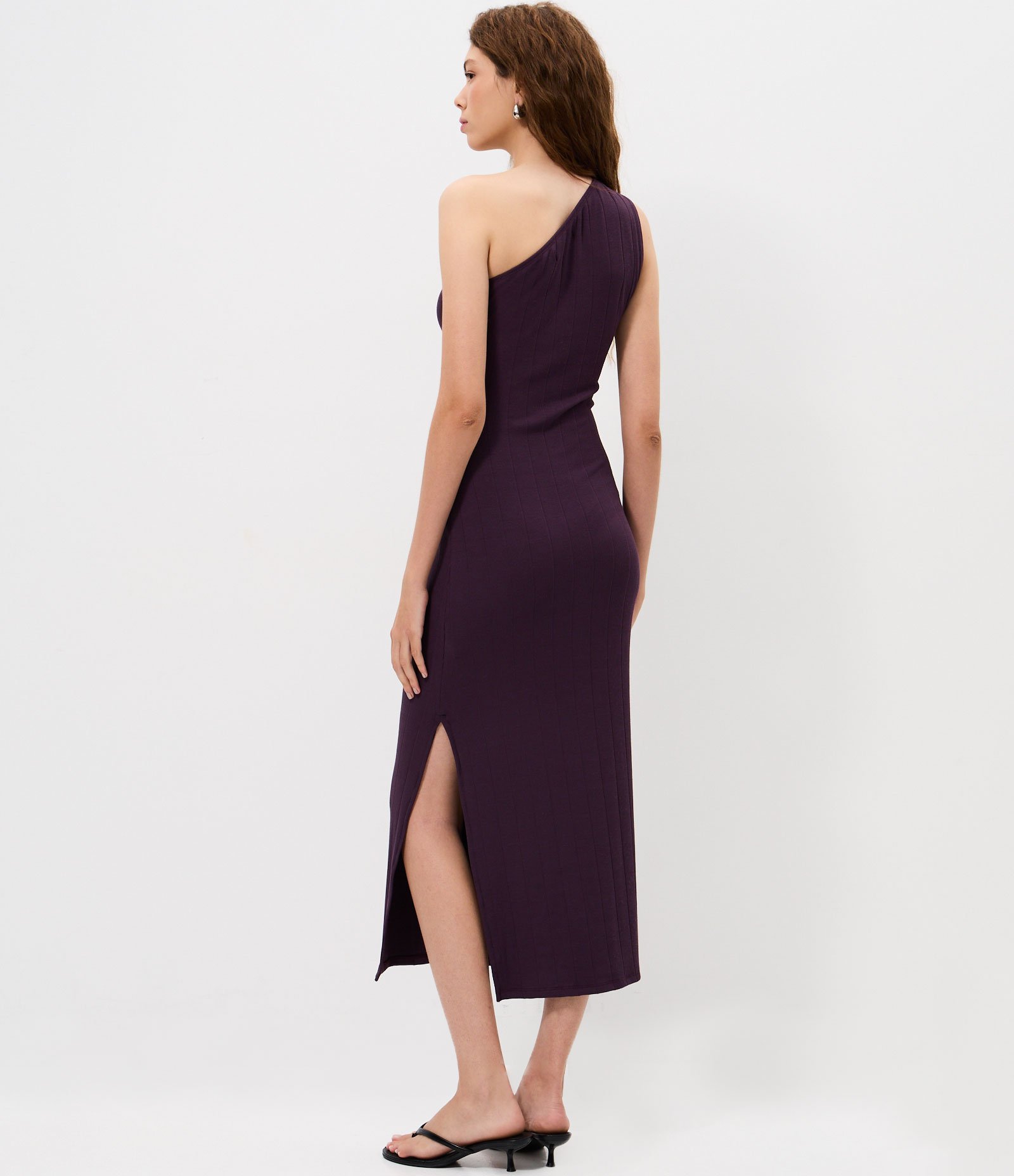 Vestido Midi em Ribana Texturizada de Ombro Único com Fenda Lateral Roxo 4