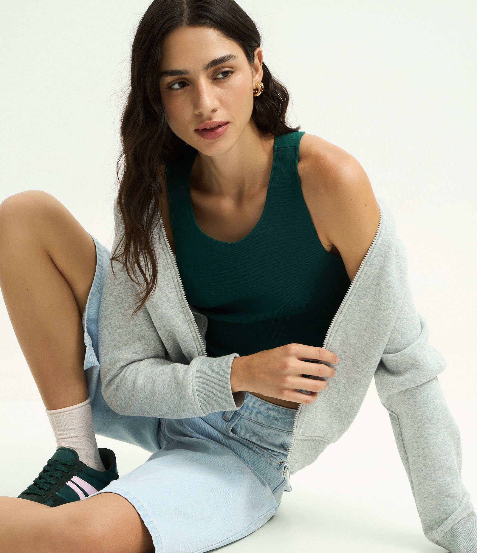 Blusa Cropped sem Manga em Algodão com Textura Canelada Verde Escuro 4