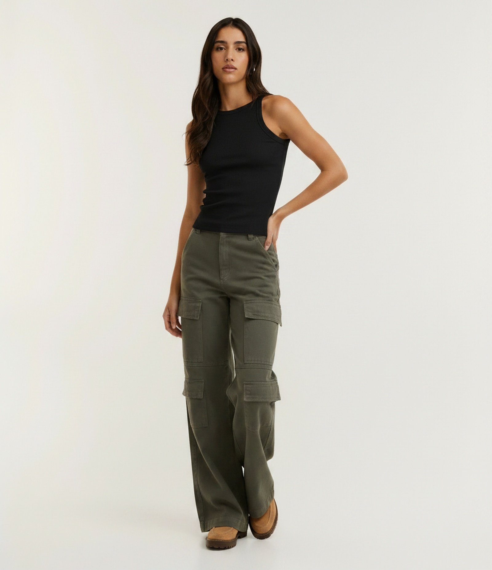 Blusa Regata Canelada em Ribana de Algodão Preto 1