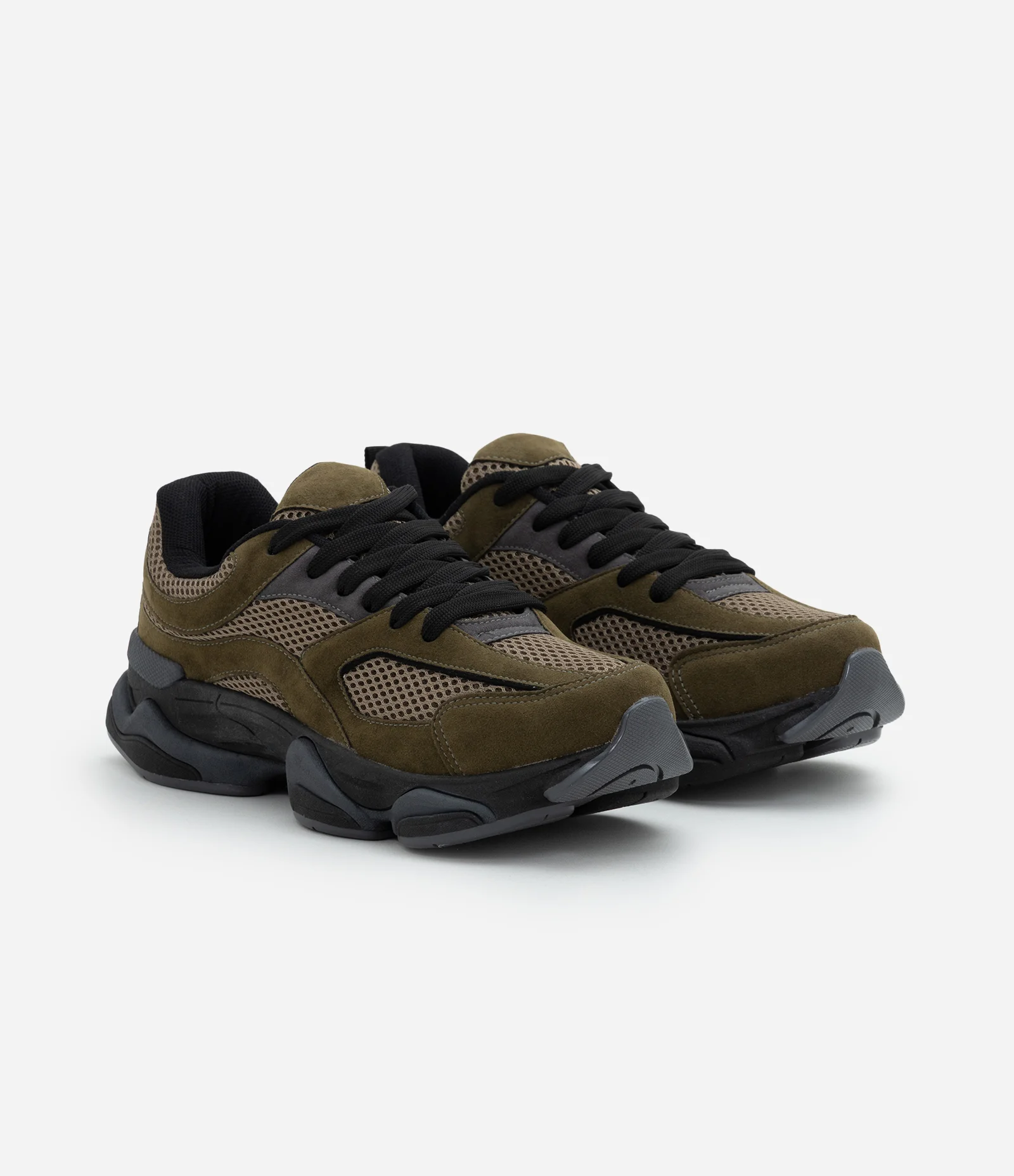 Tênis Dad Sneaker em PU com Recortes e Solado Alto Verde 2