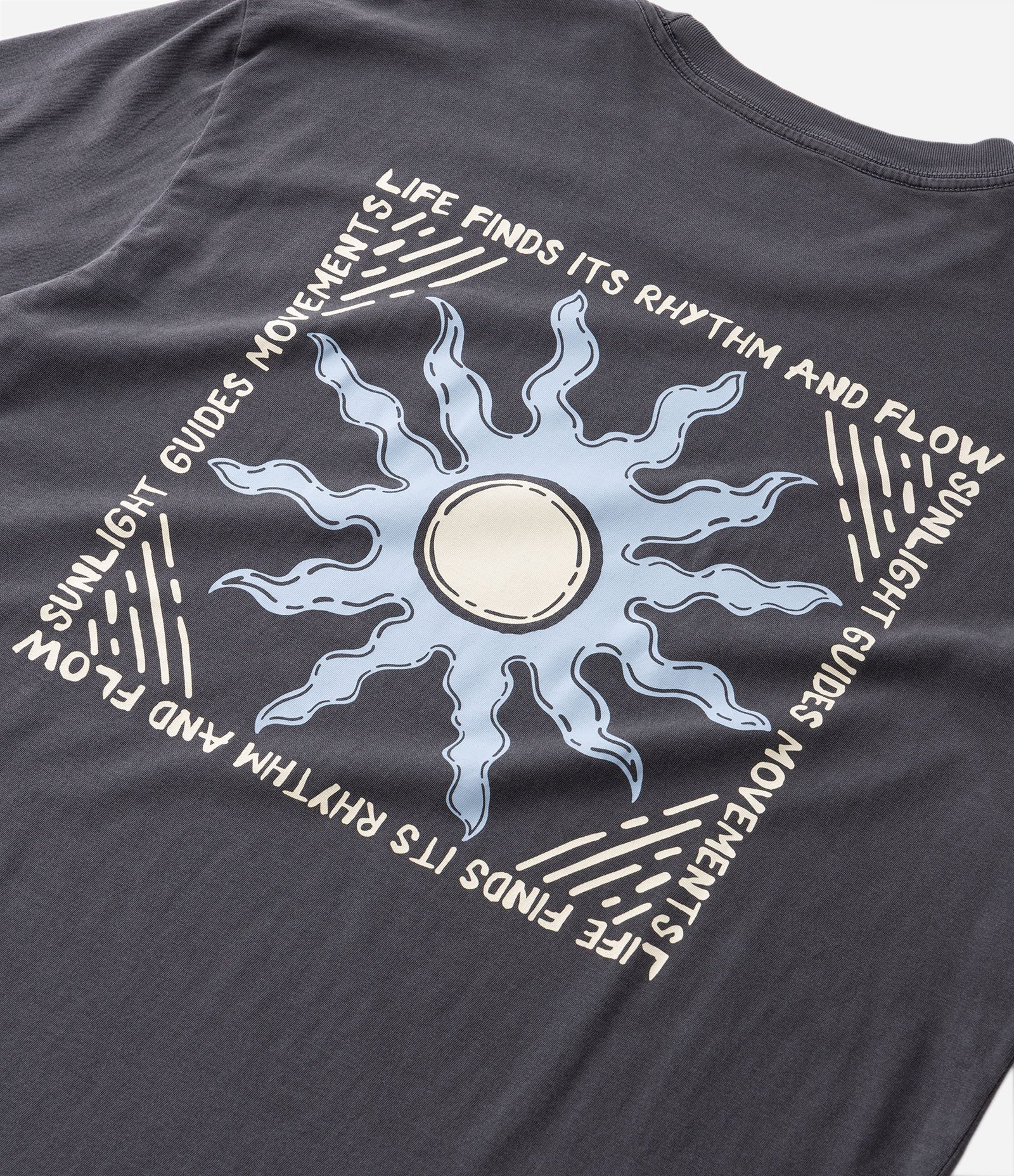 Camiseta Comfort em Algodão com Lettering e Estampa Estonada Preto 9