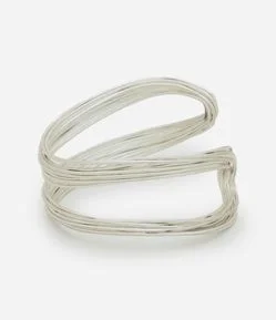 Bracelete Aberto com Aramado Torcido em Metal