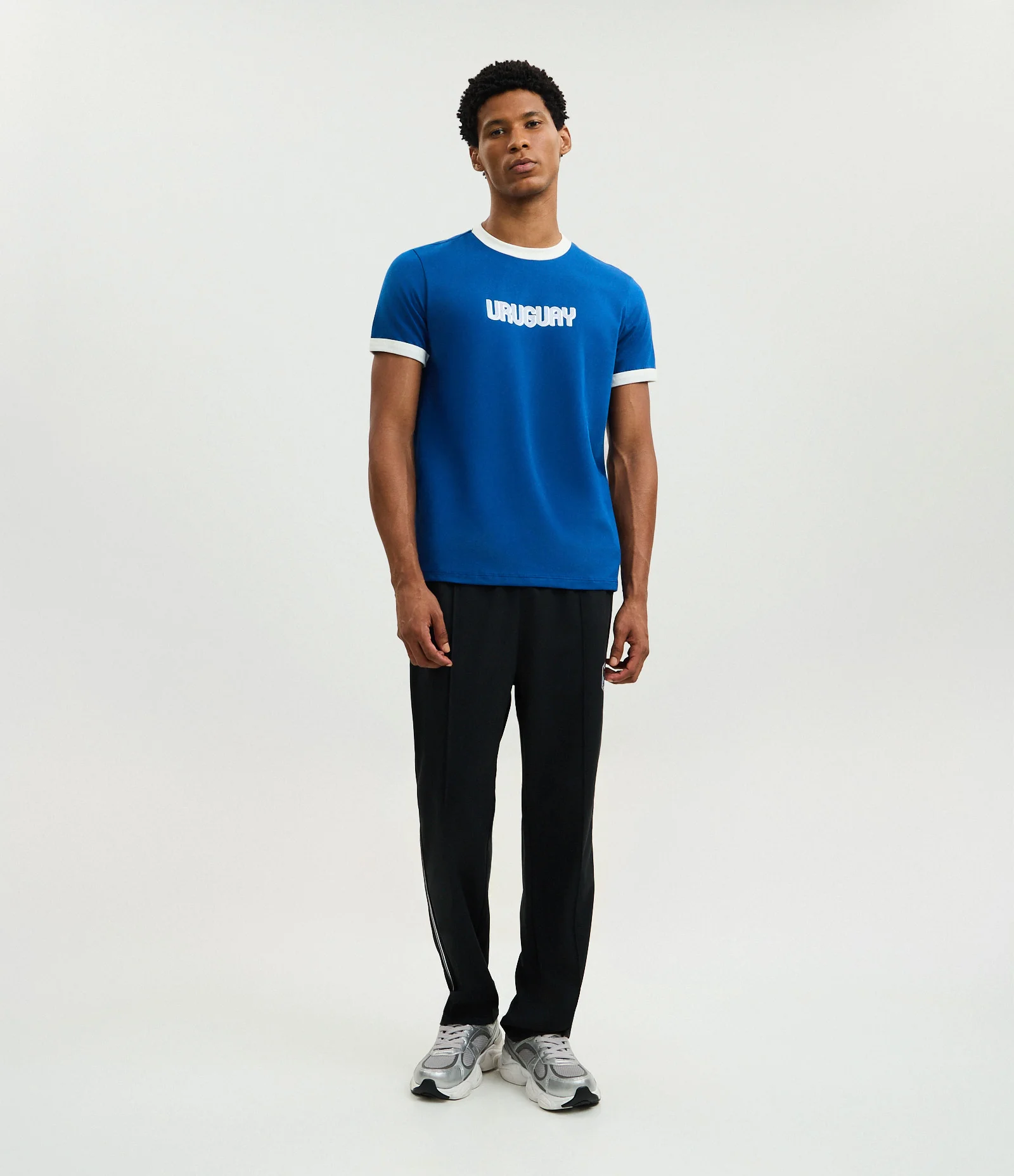 Camiseta Bordado Uruguay Azul 2