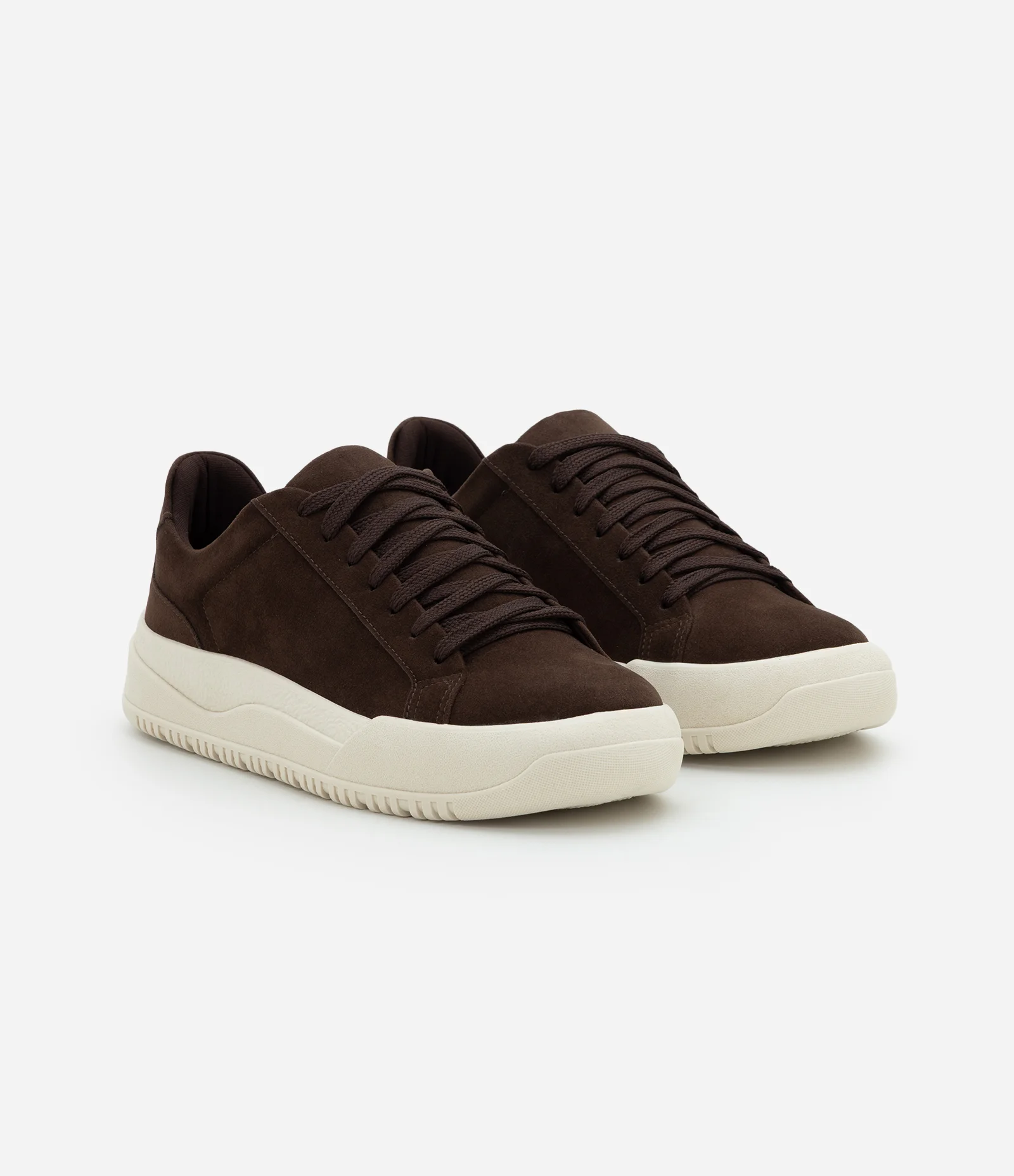 Tênis Casual em Material Sintético Liso Marrom 2