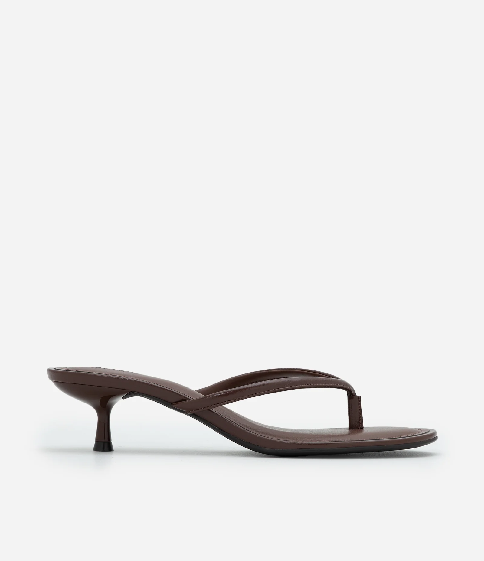 Sandália Mule em PU Kitten Heel Marrom 1