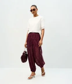 Calça Aladim em Renda Floral com Cós Elástico