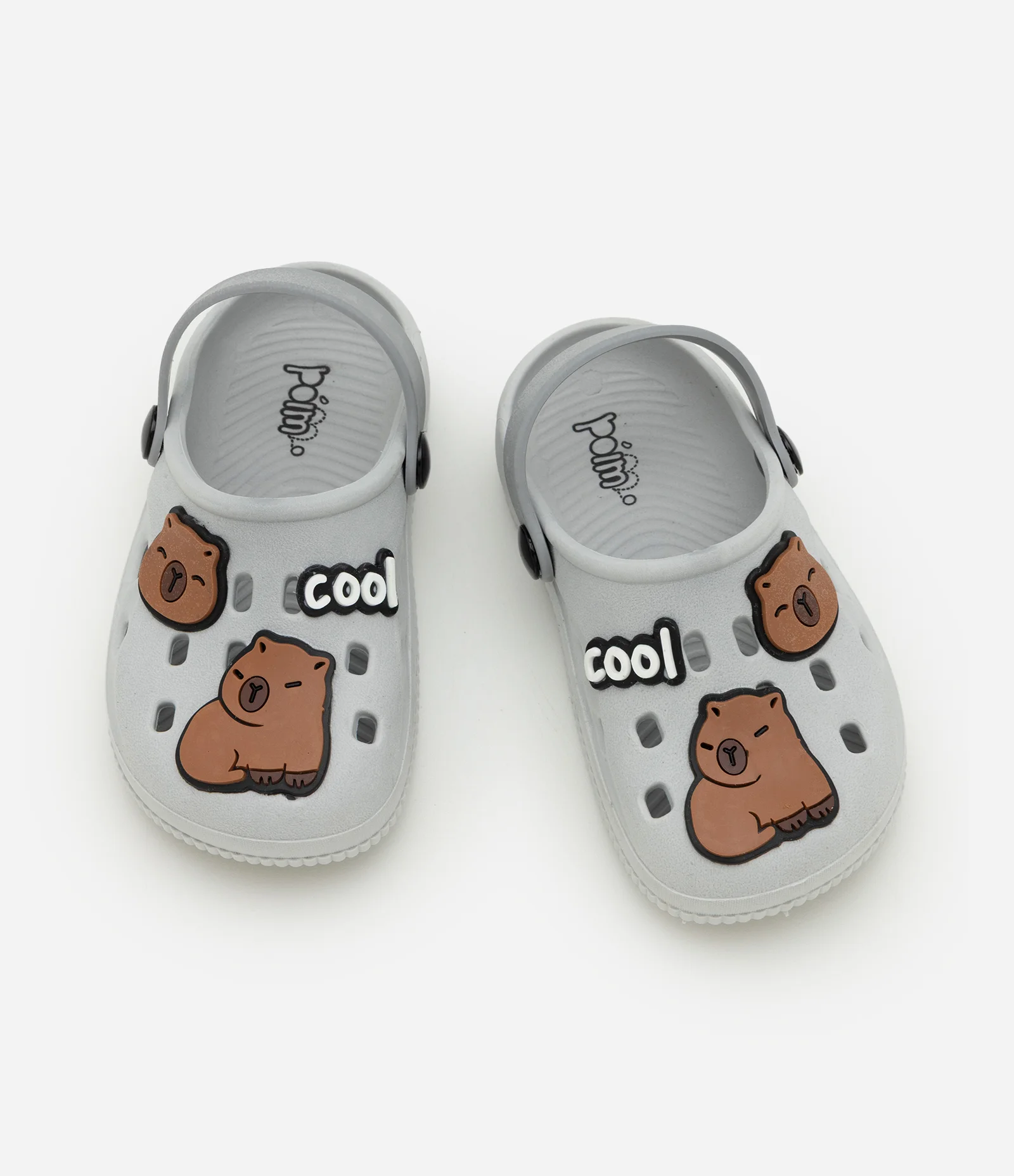 Sandália Babuche Infantil com Patch Capivara – Tam 20 a 25 Cinza 1