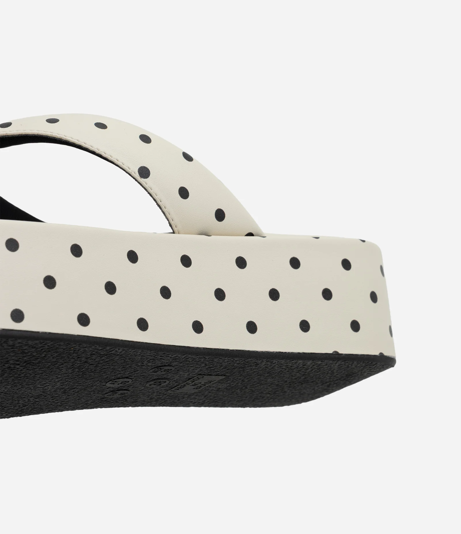 Sandália Flatform em PU com Estampa Poá Off White 3