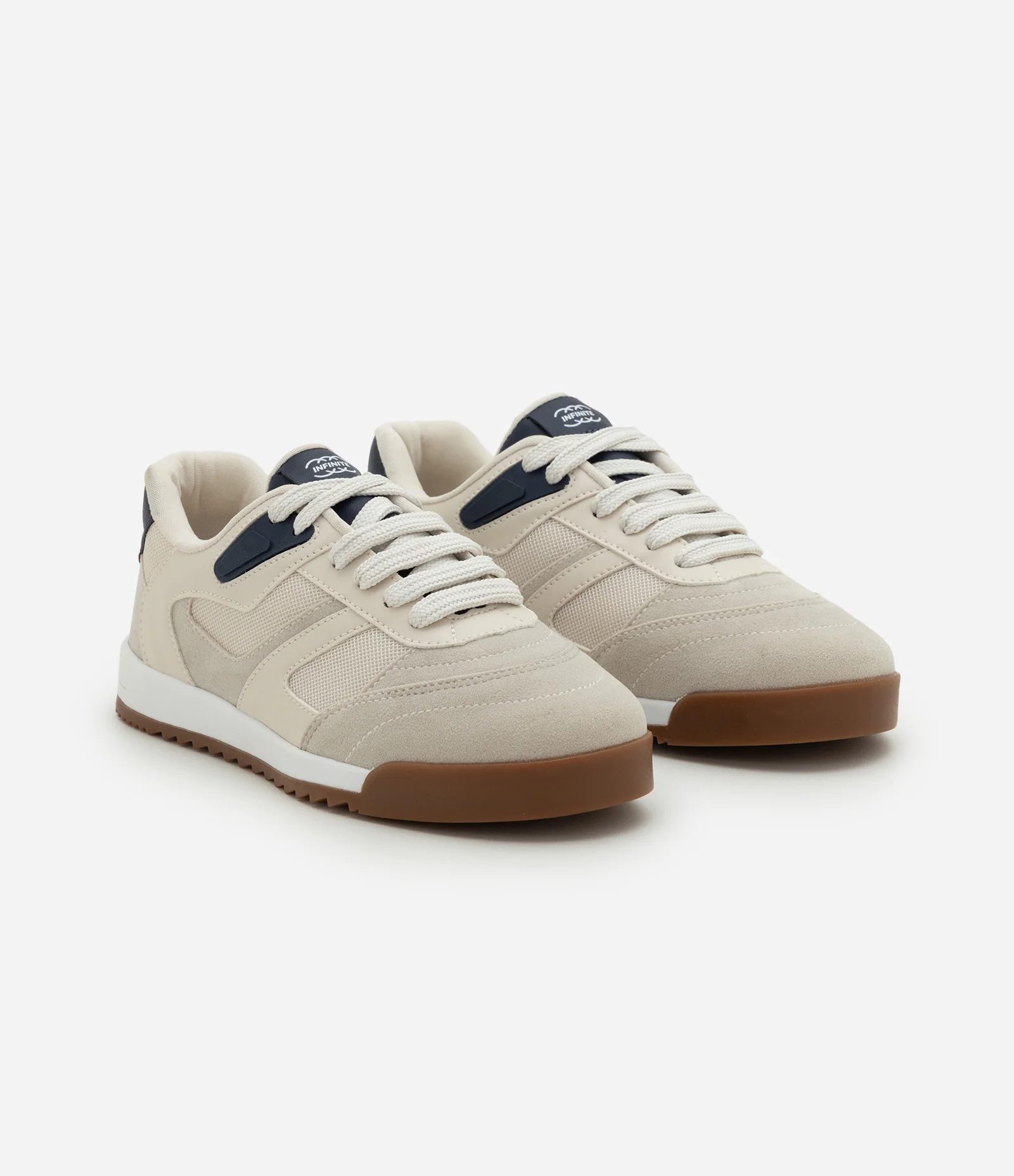 Tênis Infantil em PU com Recortes Contrastantes - Tam 28 a 35 Bege 2