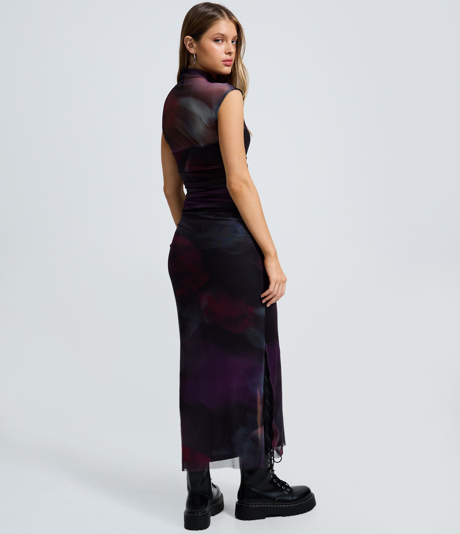 Vestido New Midi em Tule com Estampa Abstrata Preto 6