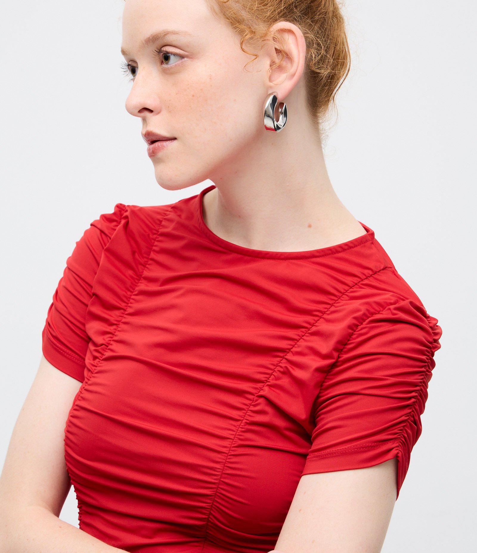 Blusa Manga Curta em Poliamida com Drapeado Vermelho 3