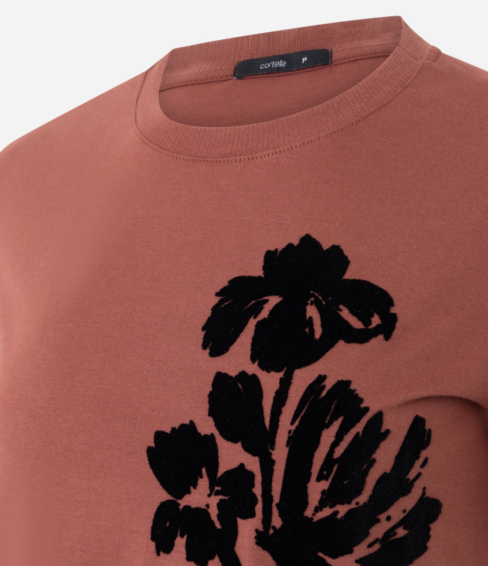 Camiseta em Algodão com Estampa de Flor Aveludada Marrom 6