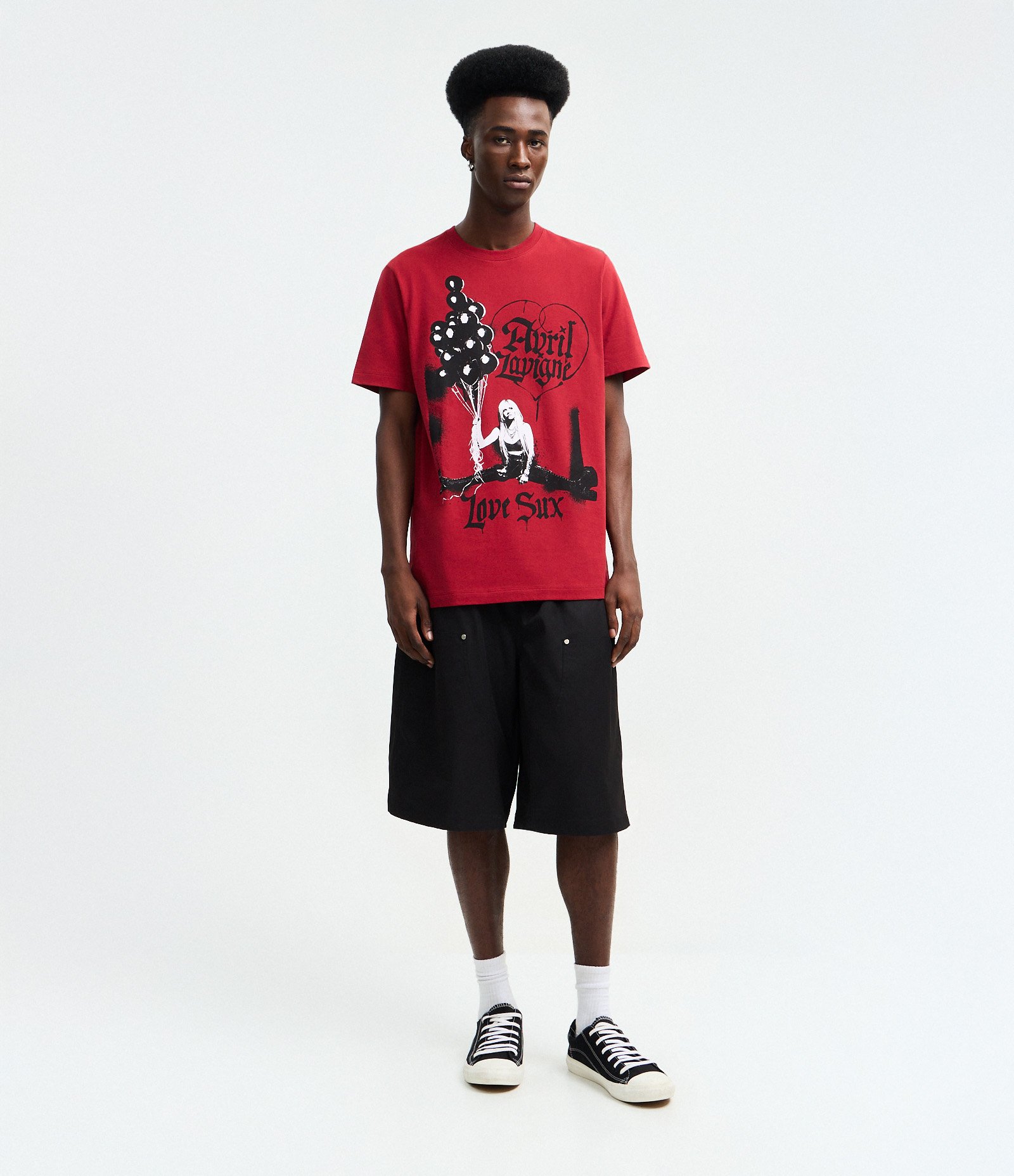 Camiseta Manga Curta em Algodão Avril Lavigne Vermelho 2