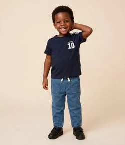 Camiseta Infantil com Lettering Game Day e Listras Contrastante – Tam 1 a 6 Anos