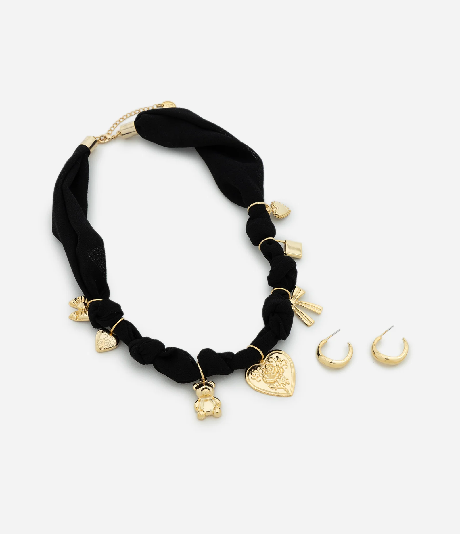 Conjunto de Colar em Tecido com Pingentes e Brincos Argola Preto 1