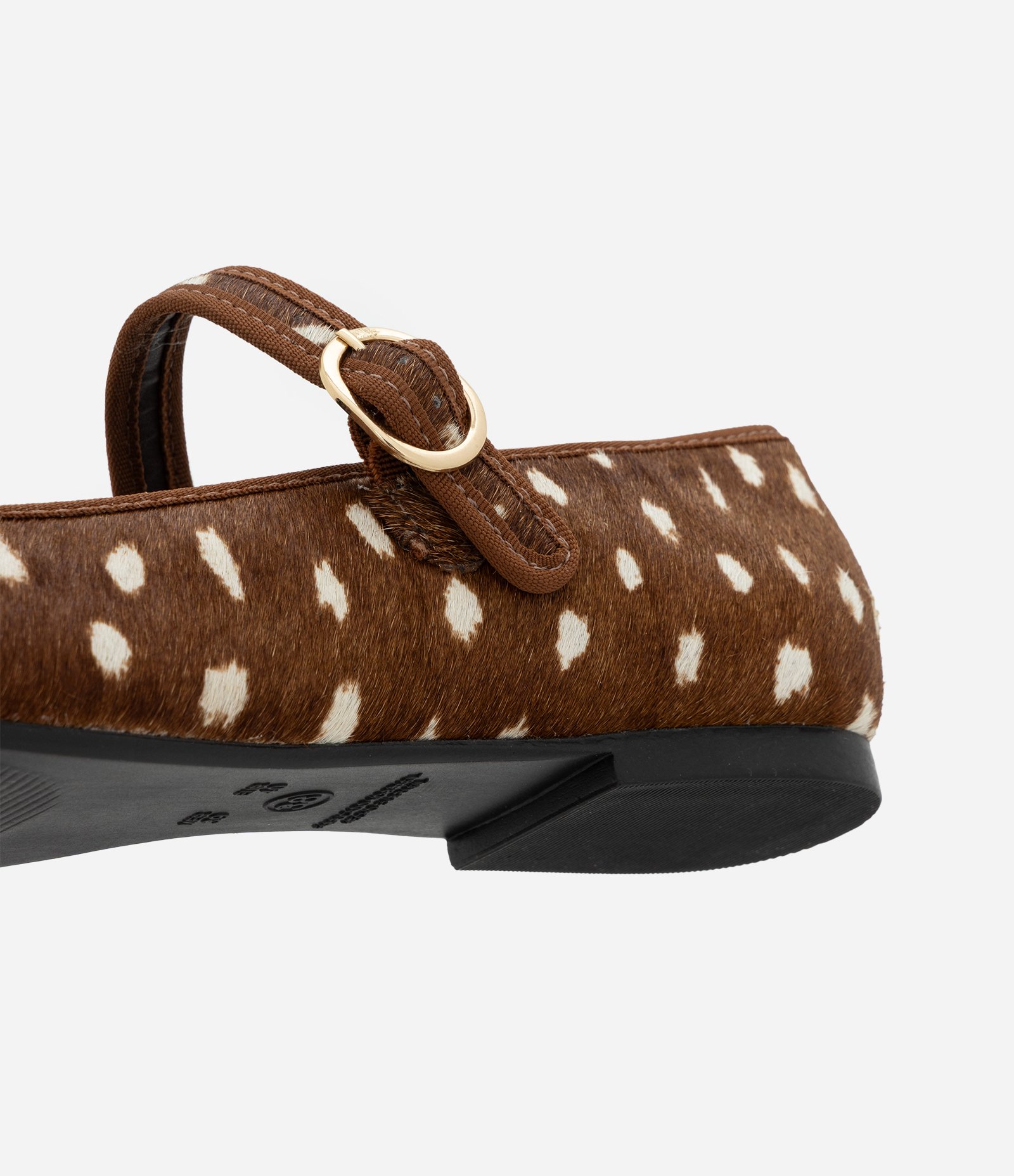 Sapatilha em Couro com Estampa Animal Print Marrom 4