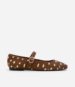 Sapatilha em Couro com Estampa Animal Print