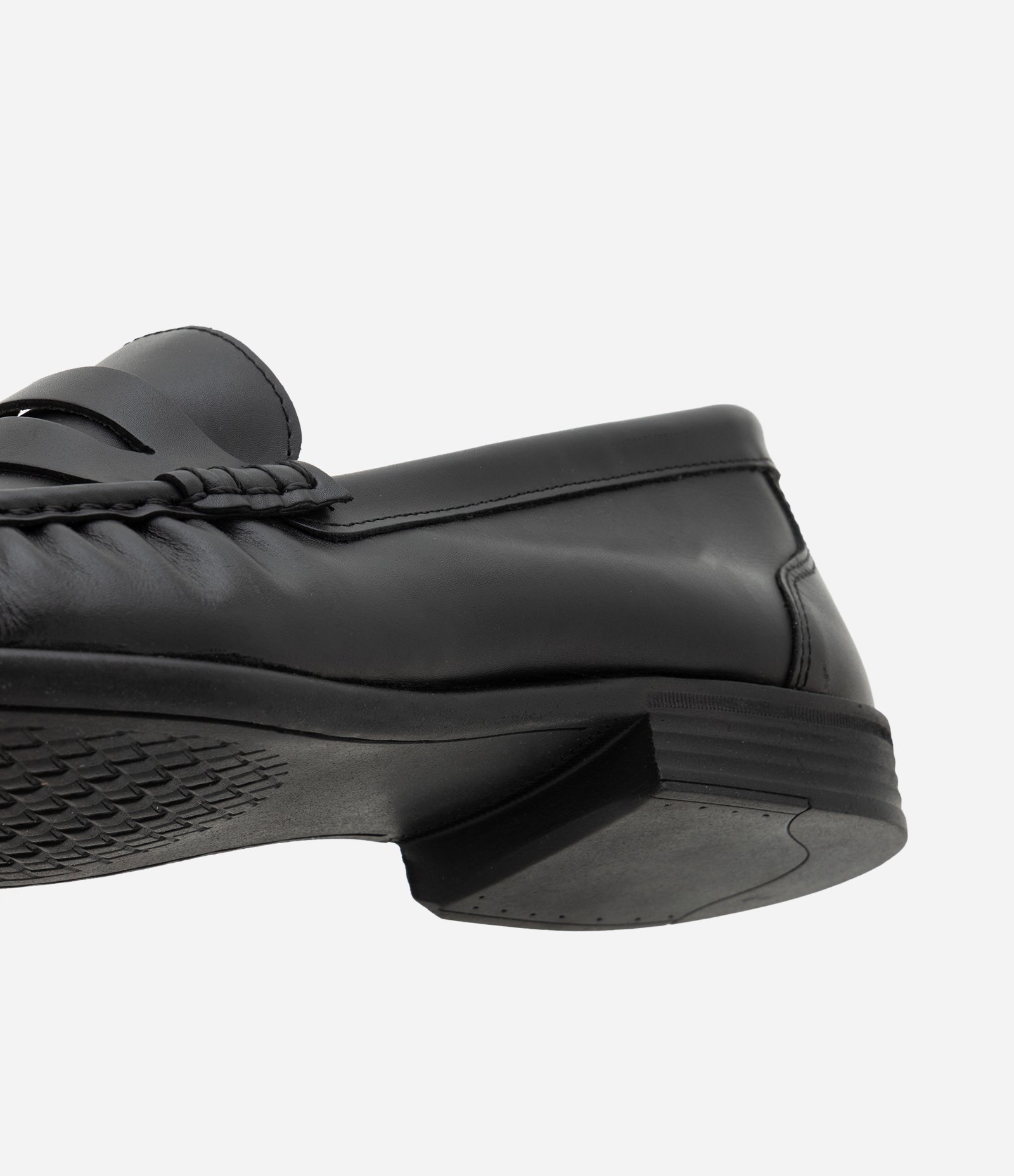 Sapato de Couro Liso Modelo Mocassim Preto 3