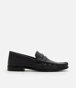 Sapato de Couro Liso Modelo Mocassim