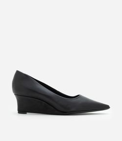 Sapato Scarpin Anabela em PU com Bico Fino e Salto Médio