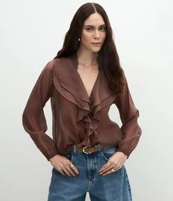 Blusa Ampla em Organza com Decote em V e Babados