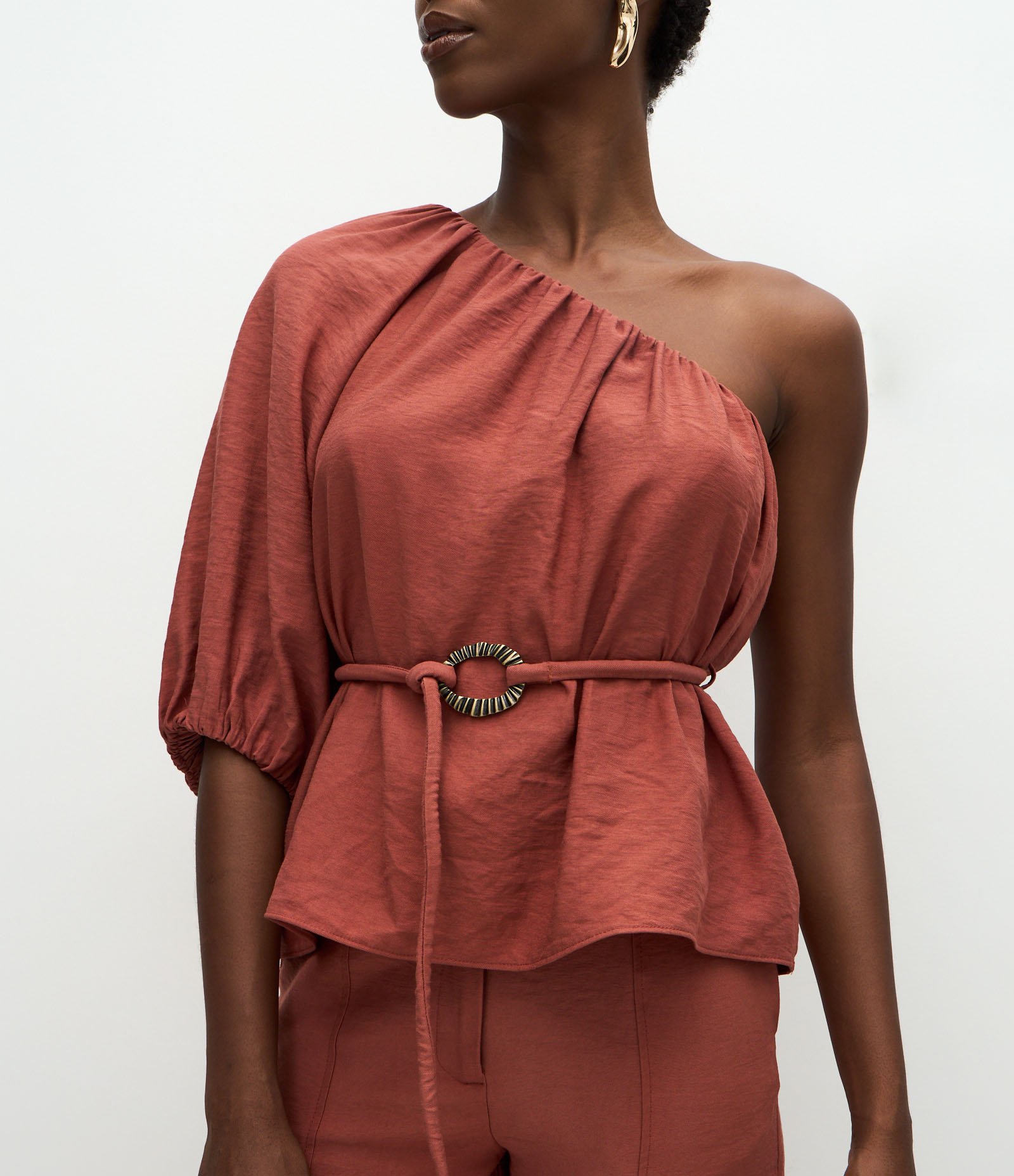 Blusa Ombro Só Alfaiatada com Cinto Delicado Laranja 4