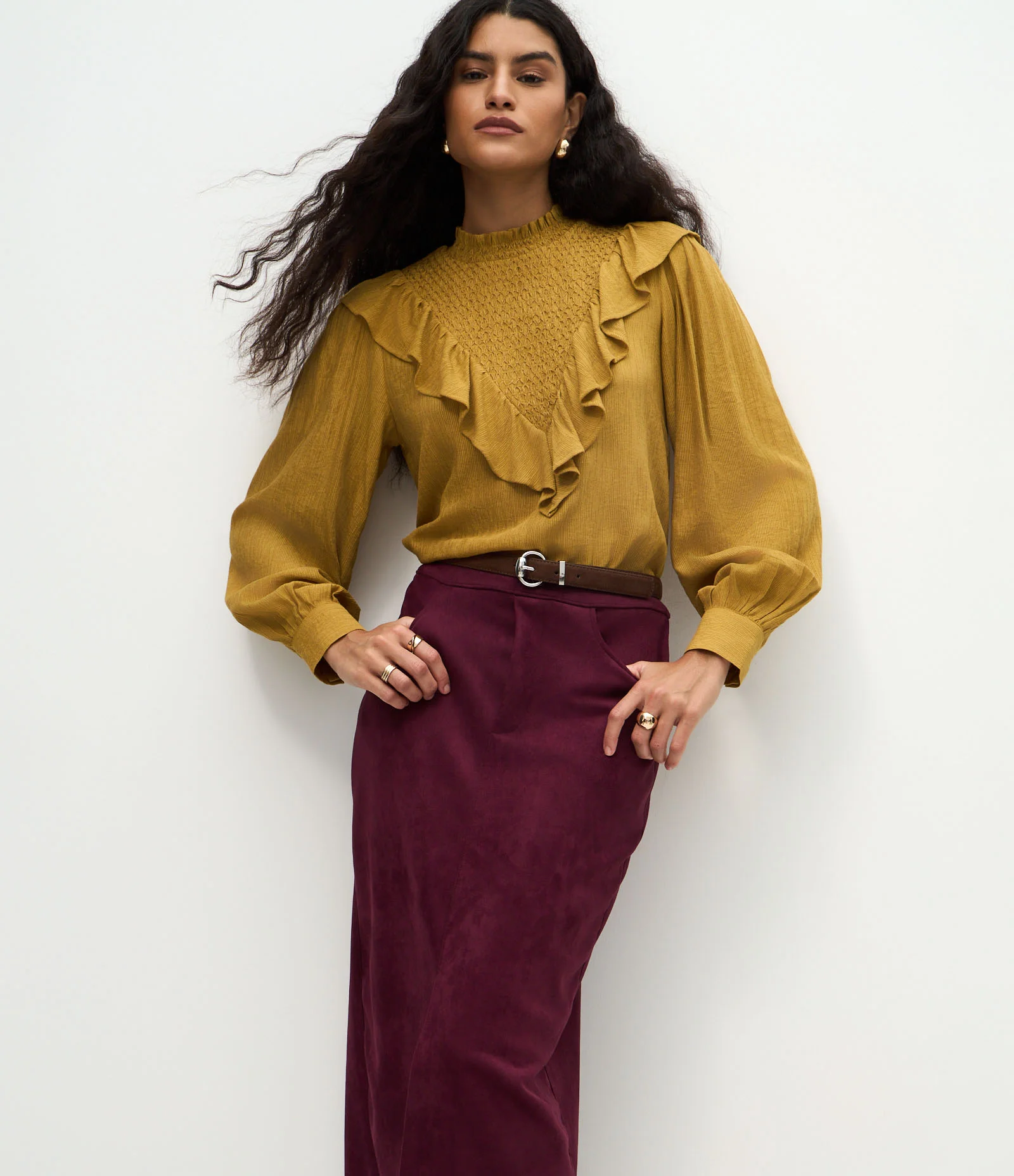 Saia Midi em Suede com Bolsos Vinho 2