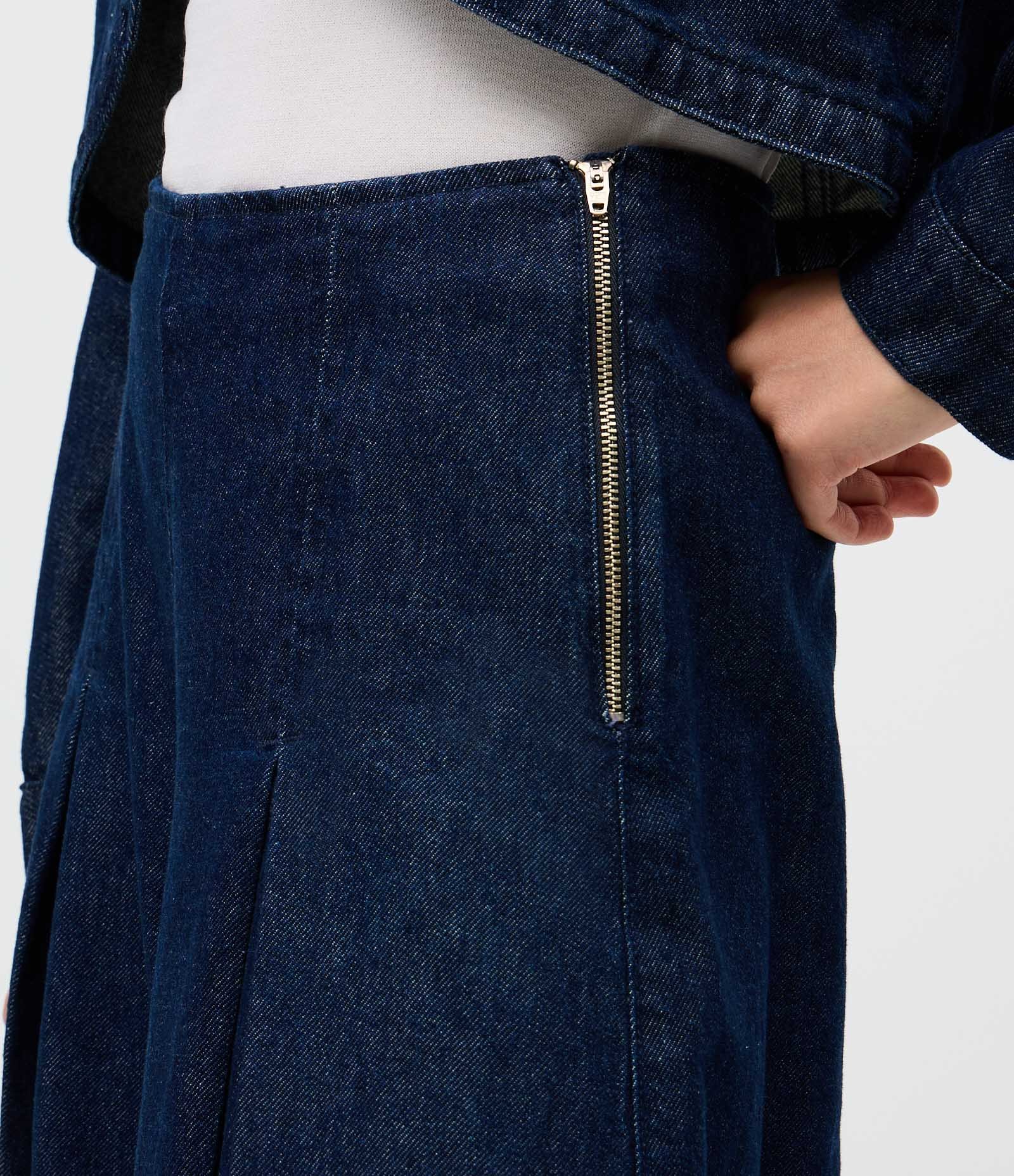 Calça Pantalona em Jeans com Cintura Alta e Pregas Azul Marinho 3