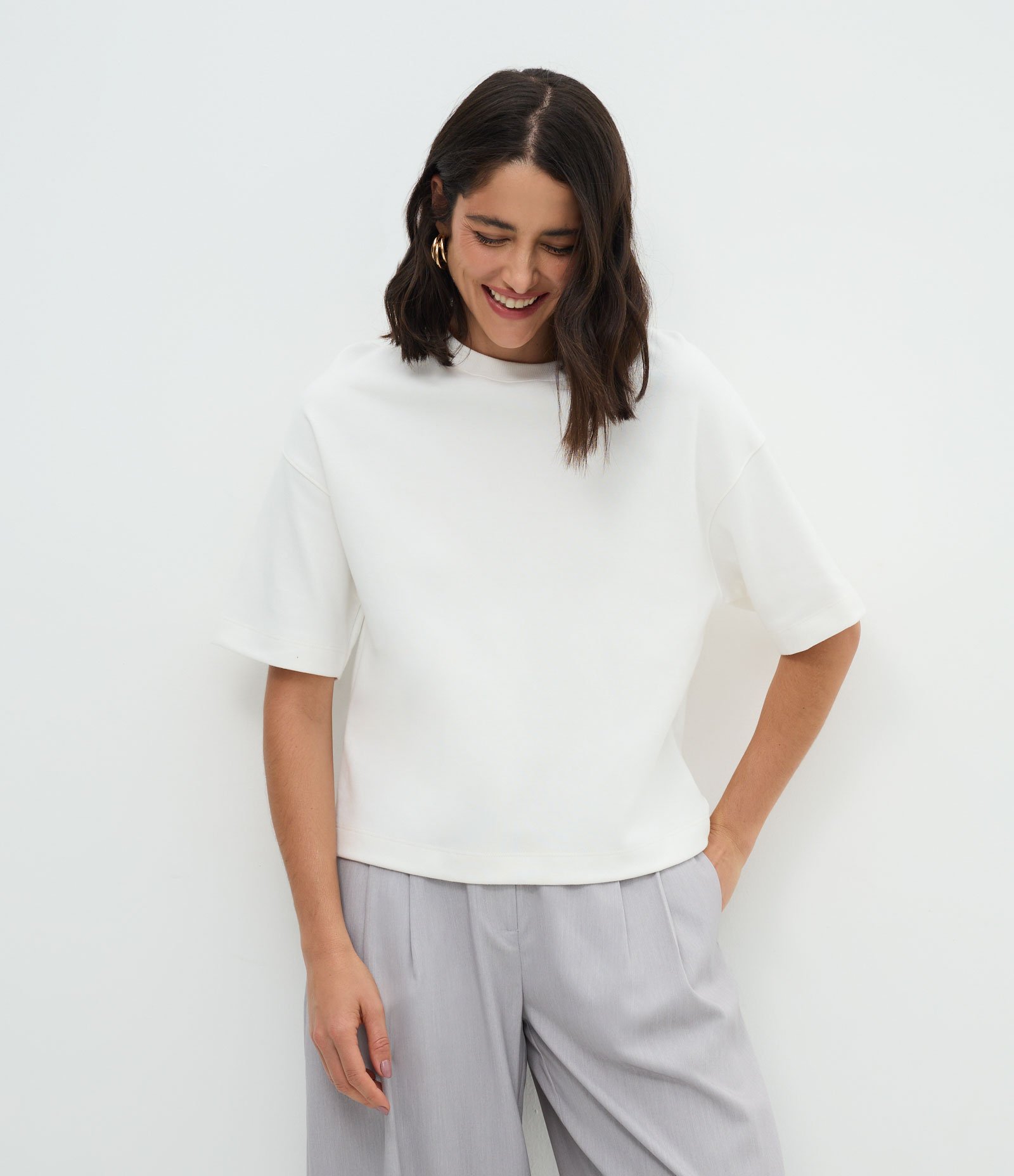 Blusa Oversized em Meia Malha com Caimento Estruturado Branco 2
