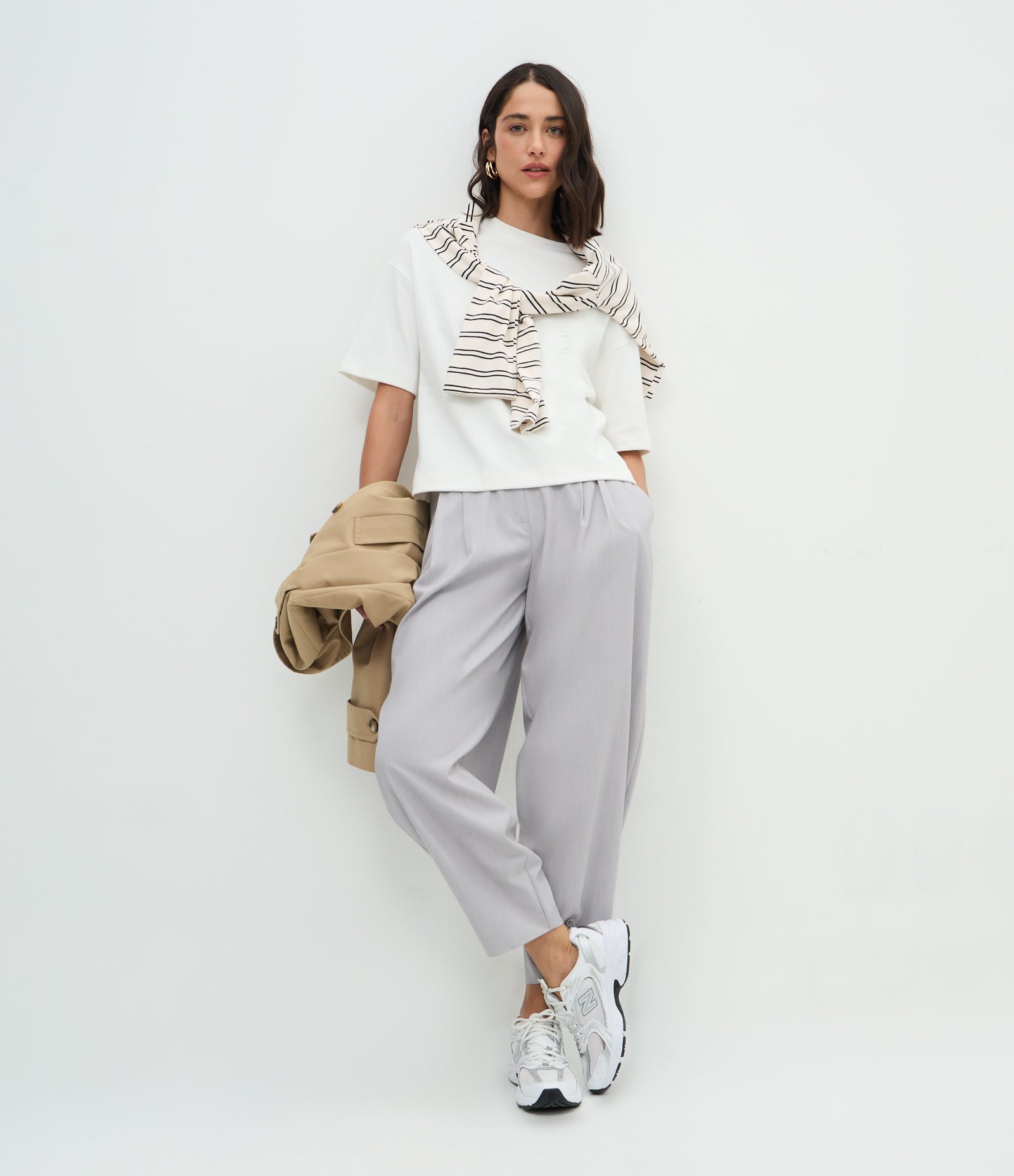 Blusa Oversized em Meia Malha com Caimento Estruturado Branco 3