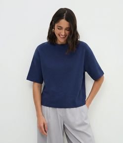Blusa Oversized em Meia Malha com Caimento Estruturado