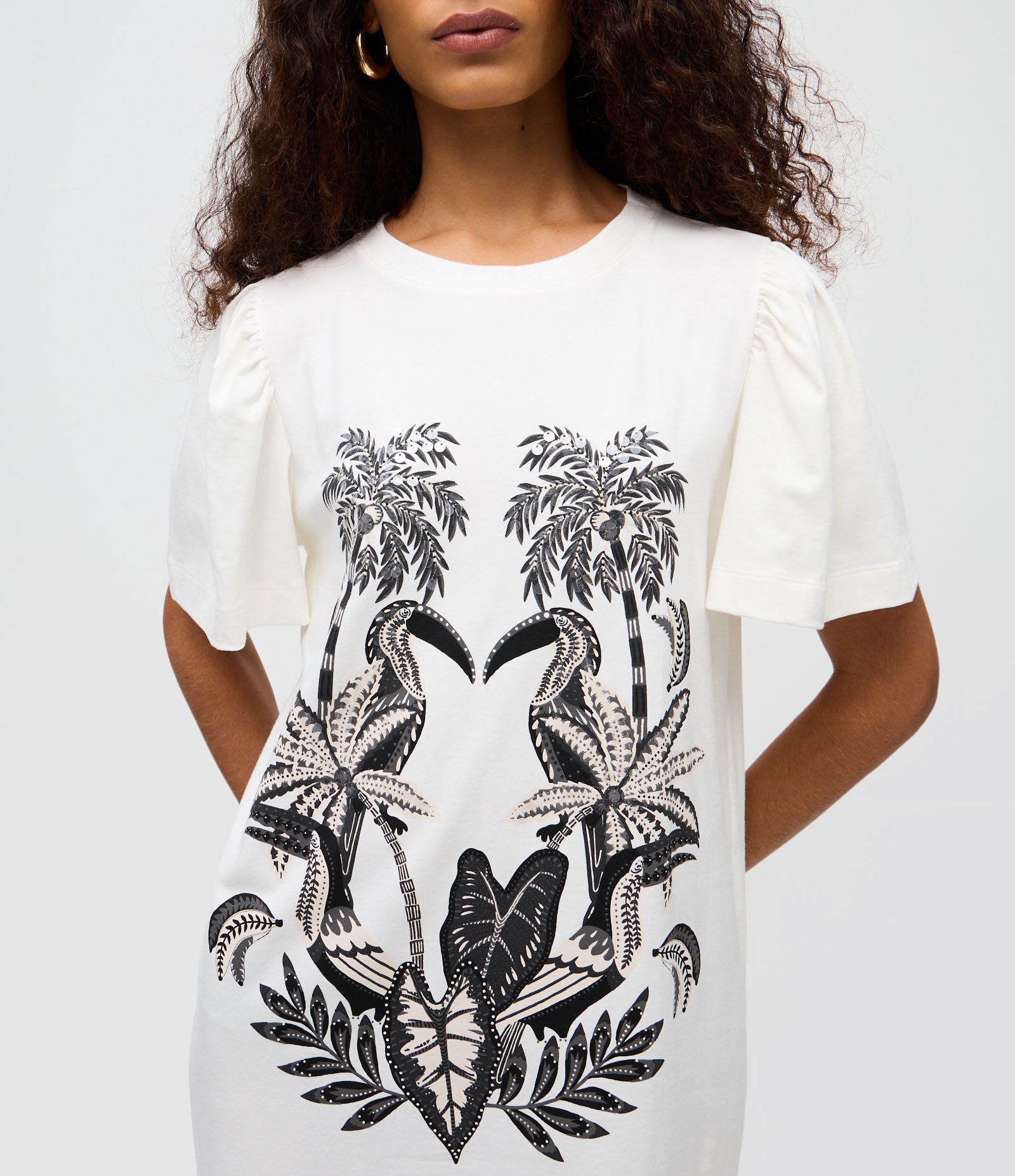 Vestido Curto com Manga Bufante e Estampa Tropical Branco 3