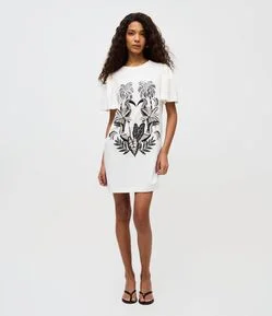 Vestido Curto com Manga Bufante e Estampa Tropical