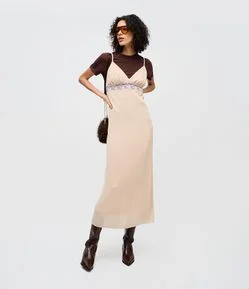 Vestido Midi de Alcinha em Chiffon com Renda no Busto