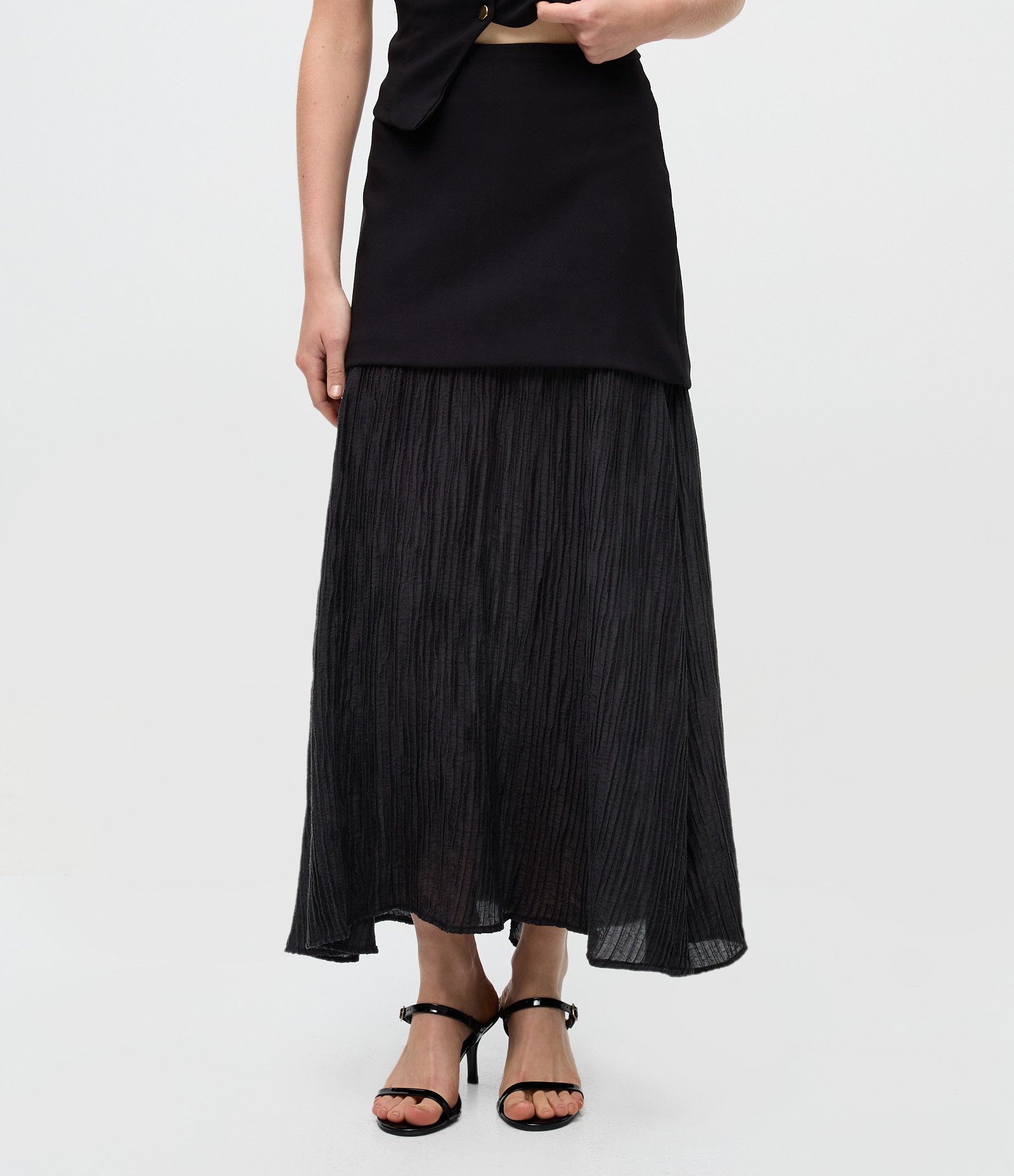 Saia Longa Alfaiatada com Sobreposição Preto 9