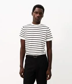 Camiseta Slim em Tricô Listrada