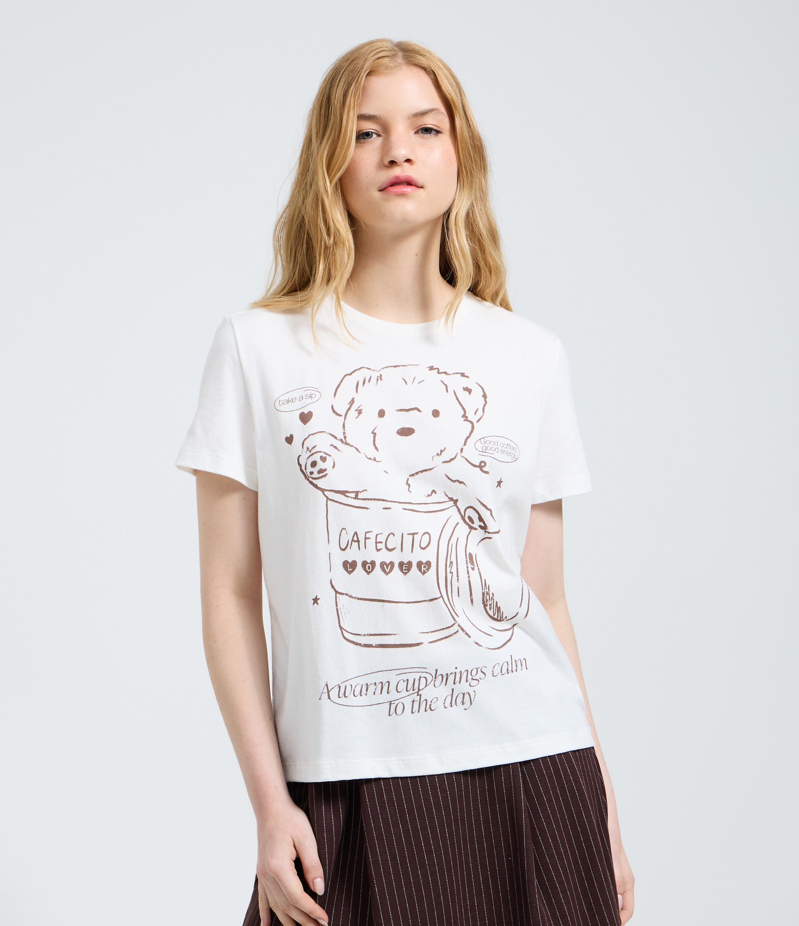 Camiseta Manga Curta com Estampa Urso e Cafecito Branco 3