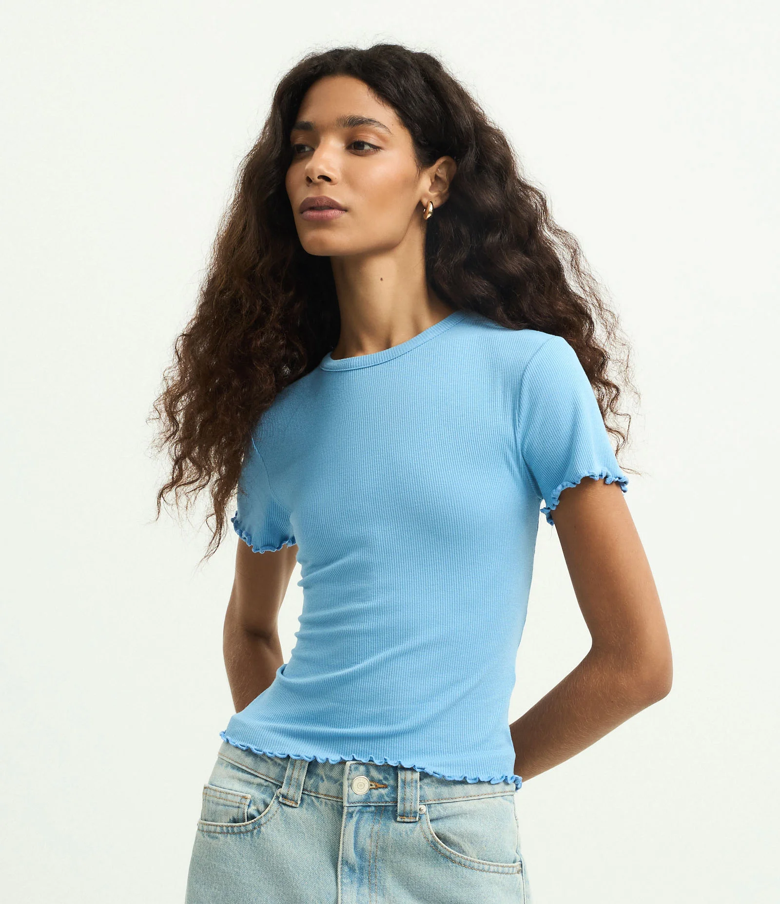 Blusa Manga Curta com Gola Redonda Azul 1