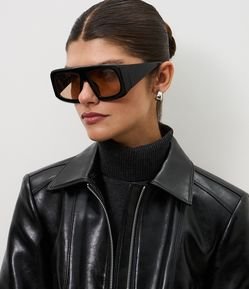 Óculos de Sol Máscara com Lentes Amplas e Hastes Largas