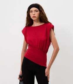 Blusa em Ponto Roma com Ombreira e Pala