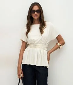 Blusa Peplum em Viscose com Recorte na Cintura