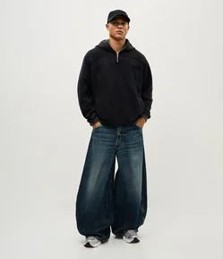 Calça Jeans Barrel com Costura Deslocada