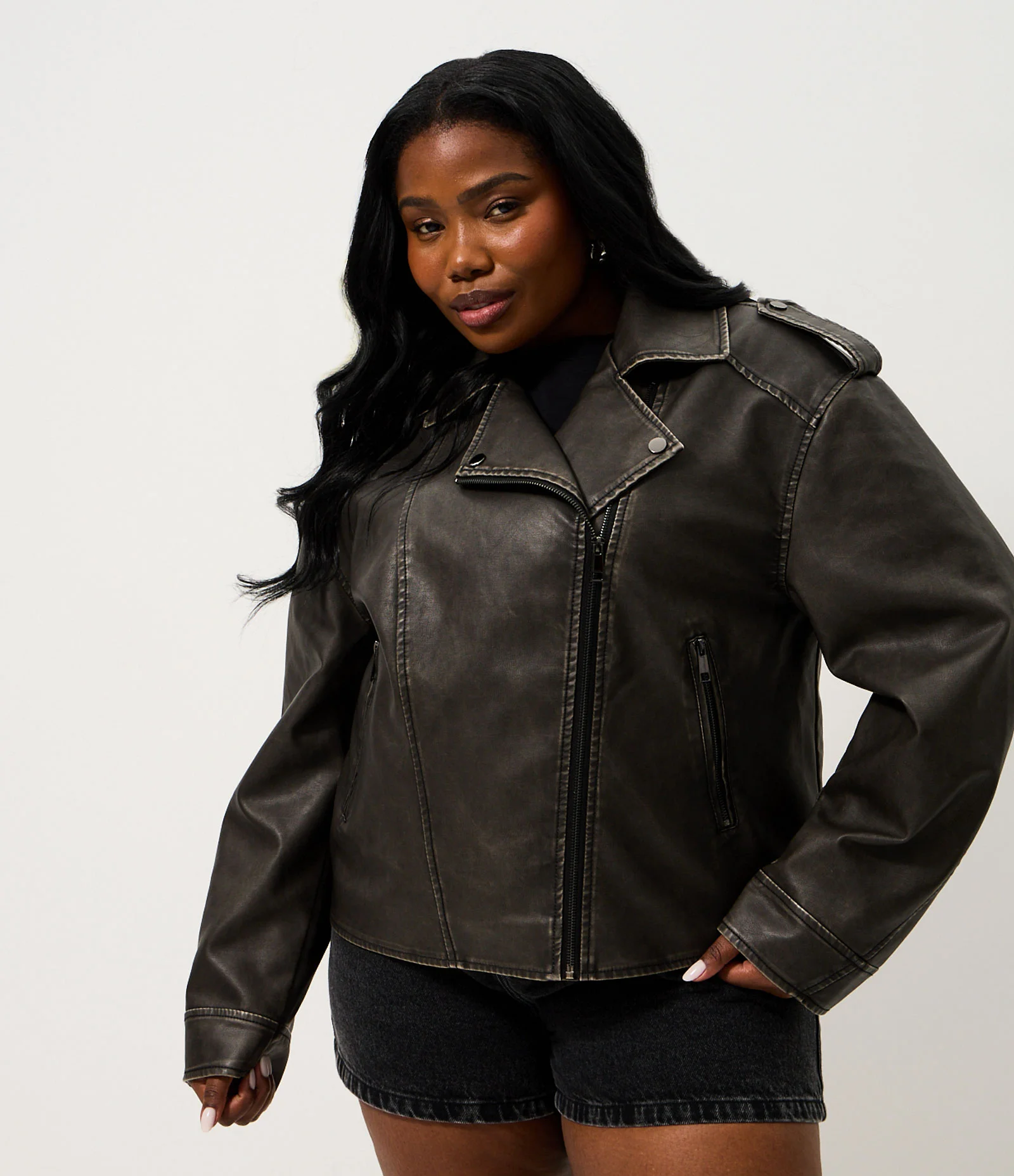 Jaqueta PU Biker Oversized Curve & Plus Size Preto 1